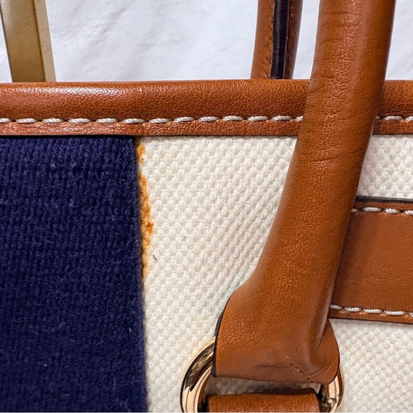 Michael Kors Hamilton tote bag tricolor canvas/leather and a gold-padlock. - Picture 7 of 16